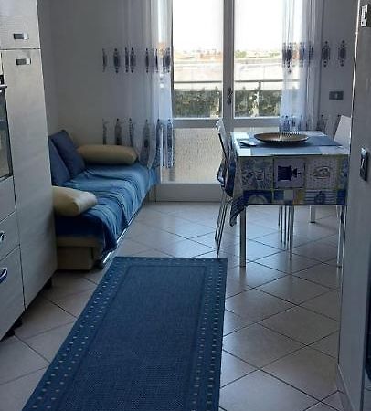Appartamento In Sottomarina Di كيودجا المظهر الخارجي الصورة